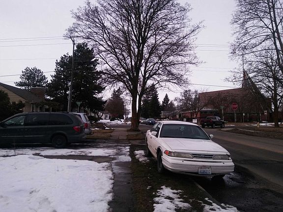 5th image of 3608 E 29th Ave