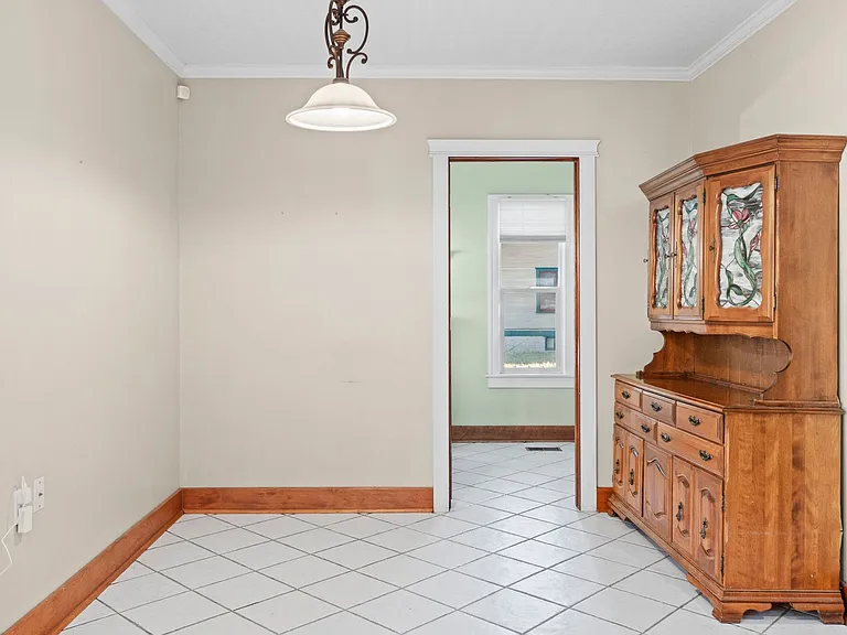 206 W Waverly Pl — Photo 12