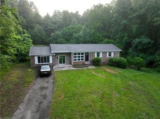 311 Blue Hollow Rd, Mount Airy, NC 27030