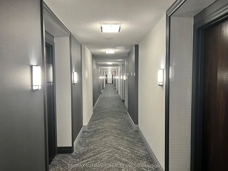 27 Rean Dr #529 — Photo 8