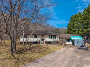 110 Poplar Trl, Marquette, MI 49855