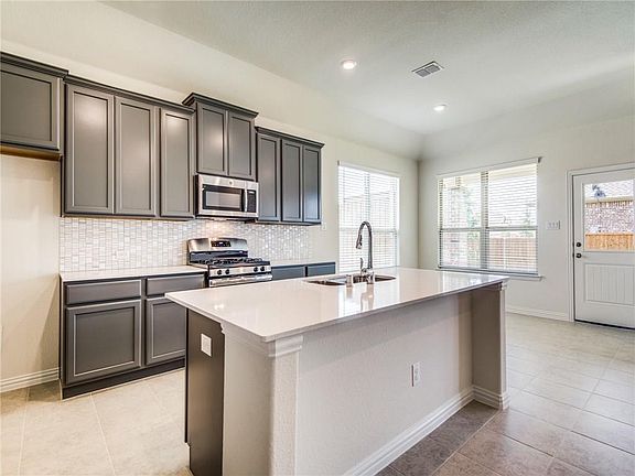 5th image of 4229 Cibolo Creek Trl
