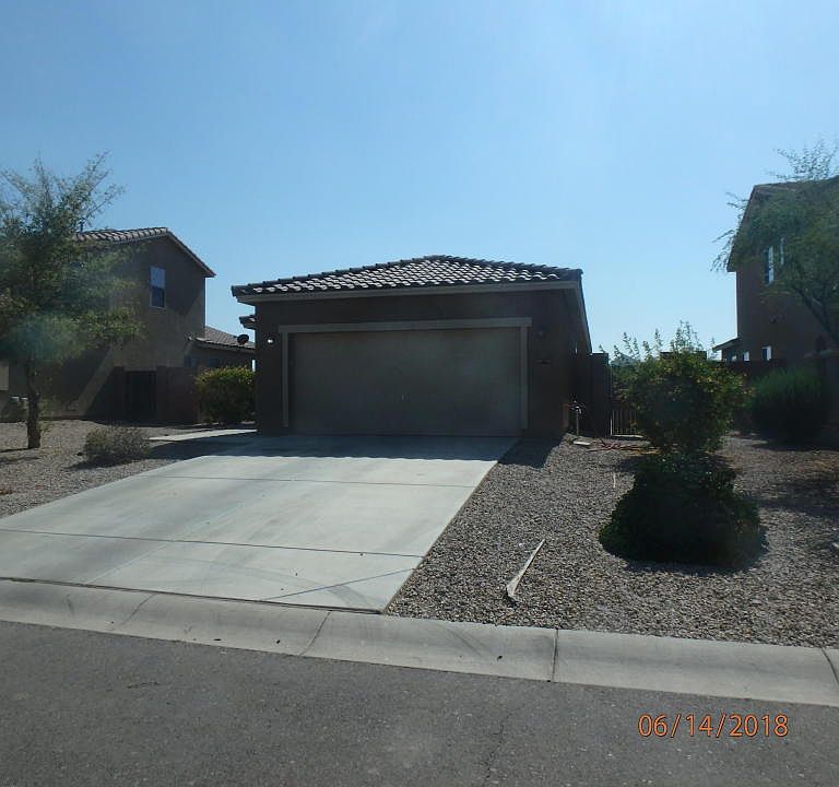 1st image of 34480 N Mirandesa Dr