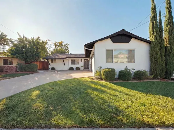 6250 Lake Arrowhead Dr, San Diego, CA 92119