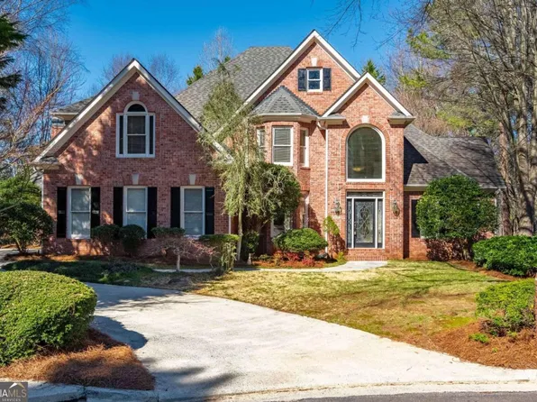 735 Orchard Point, Sandy Springs, GA 30350