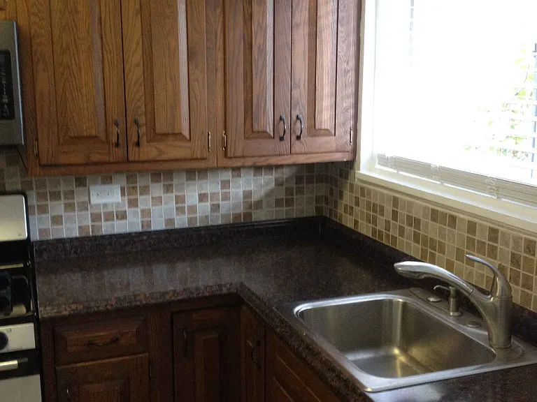 10518 Weymouth St #103 — Photo 4