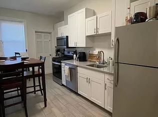 293 E St APT 3, Boston, MA 02127