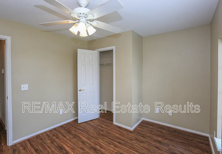 621 Bliss Cir — Photo 28
