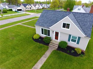 334 E 305th St, Eastlake, OH 44095