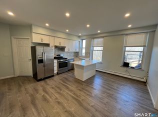 896-3R State St, New Haven, CT 06511