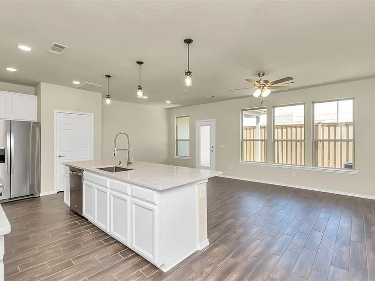 3420 Avondale View Dr — Photo 10