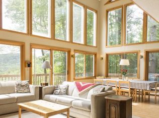 57 Hemlock Dr, Londonderry, VT 05148