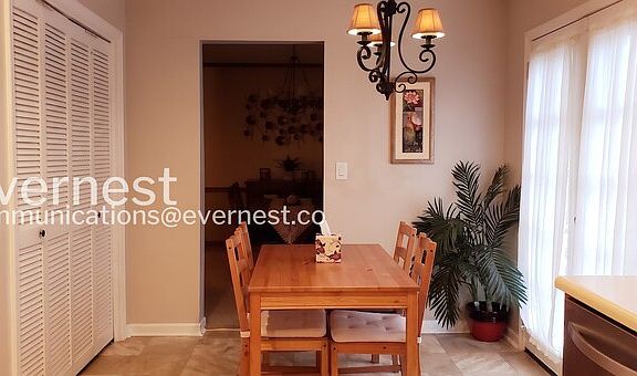 5th image of 10550 Bridgemor Dr