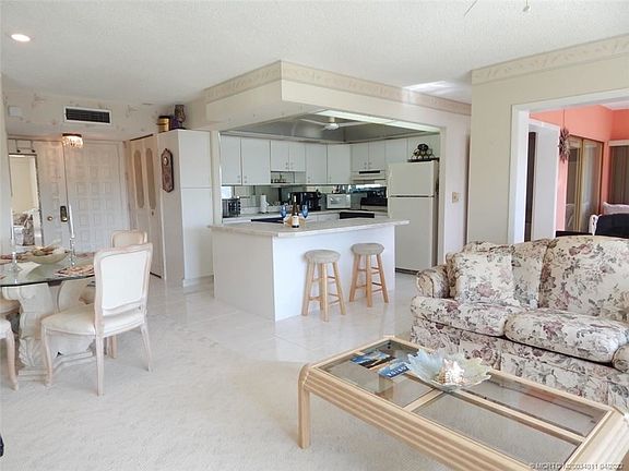 4th image of 1800 SE Saint Lucie Blvd APT 6-304