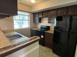 2 Bedroom 1.5 Bath Apt at the Monterey Square Apts NW OKC, Oklahoma City, OK 73122
