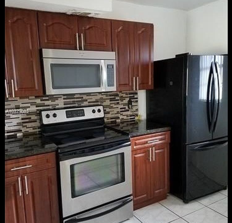 1st image of 301 NW 109th Ave #0
