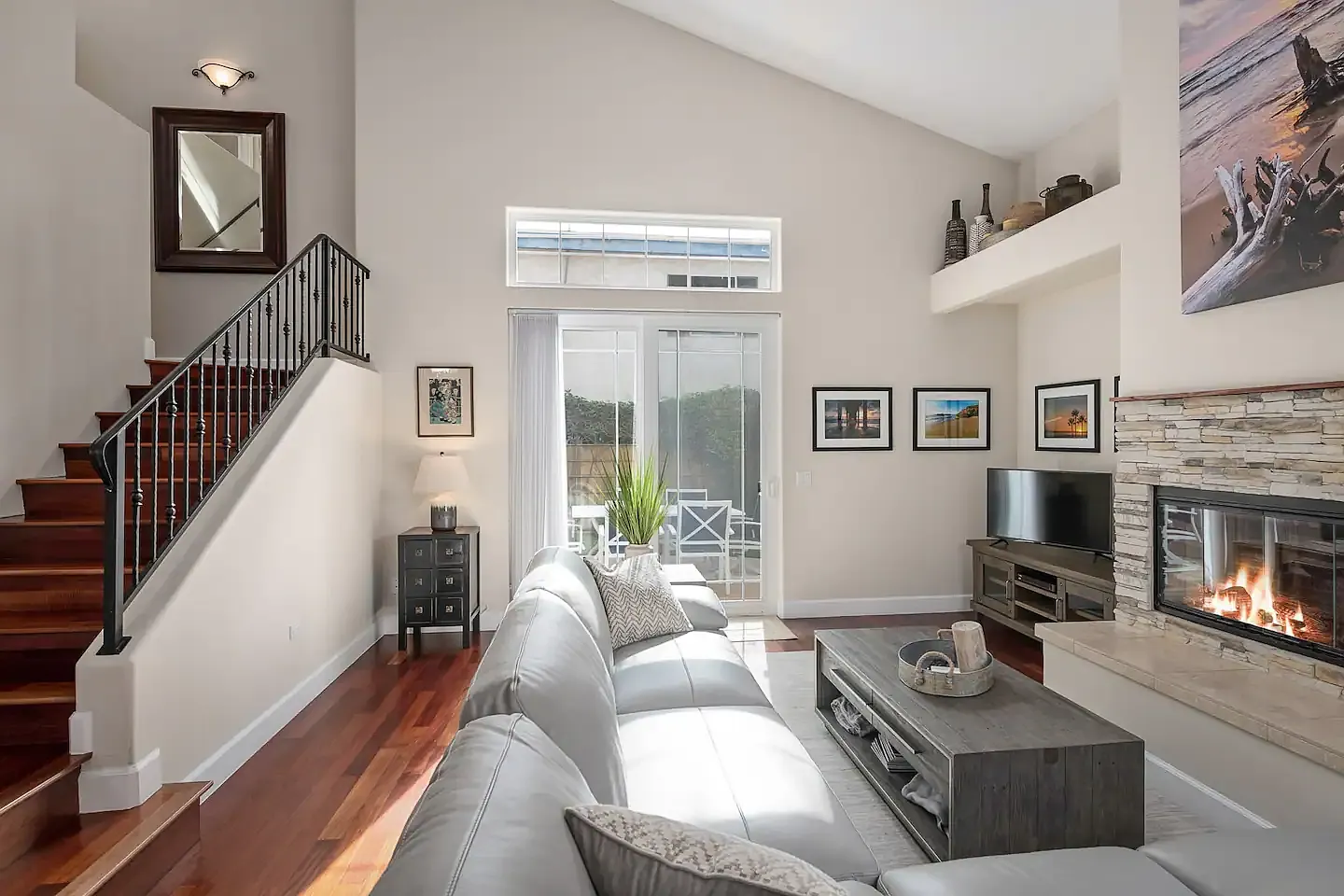 3 bed, 2300 sqft, $12,500 — Photo 3