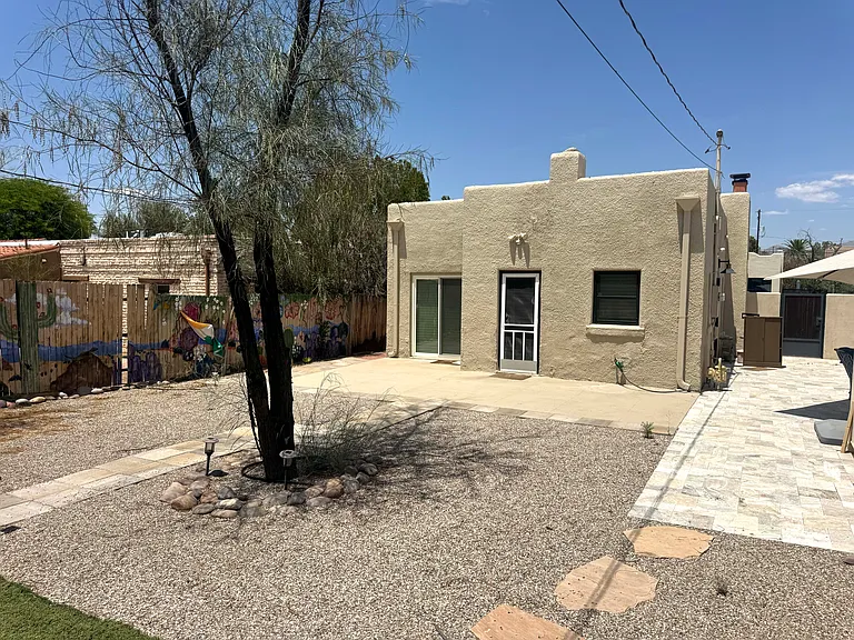 Backyard to the house