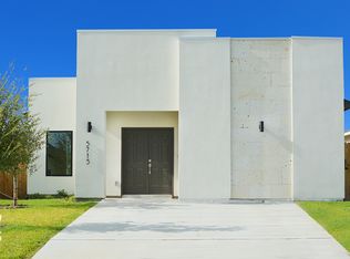 5715 Samuel Dr, Laredo, TX 78043