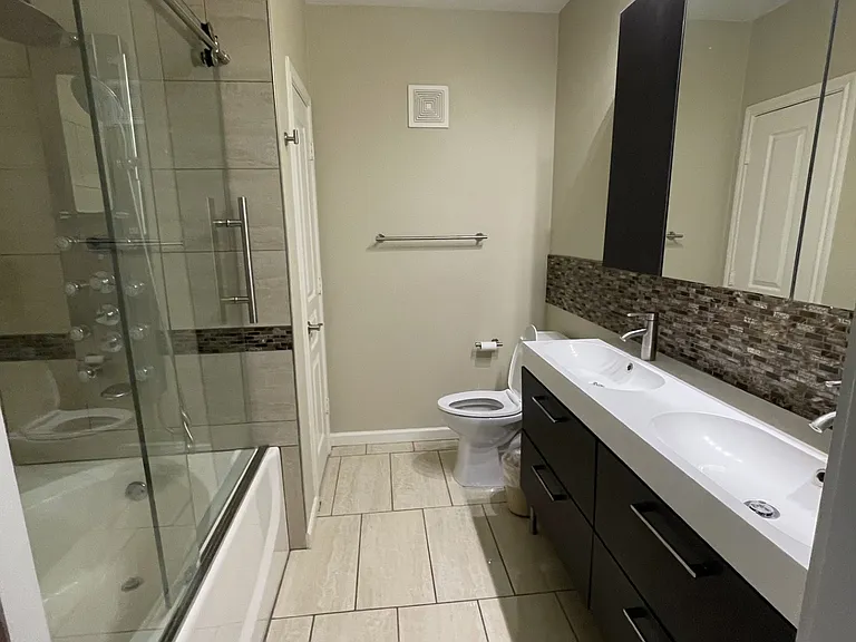 510 Refugio St — Photo 8