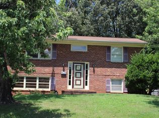 120 Idlewood Ter, Danville, VA 24540