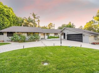 4945 Winnetka Ave, Woodland Hills, CA 91364