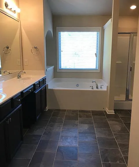 930 Township Cir — Photo 41