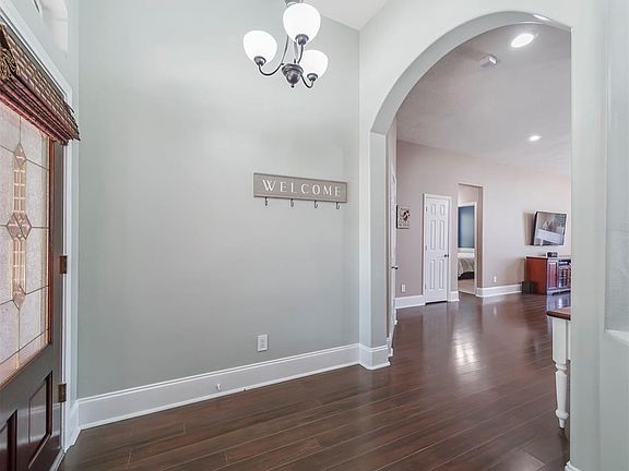 4th image of 18534 Blanca Springs Ct