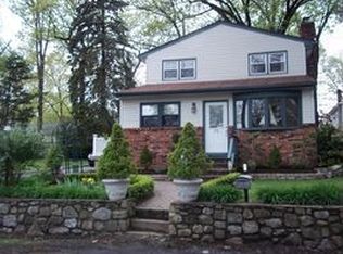 70 Lakeview Ave, Ringwood, NJ