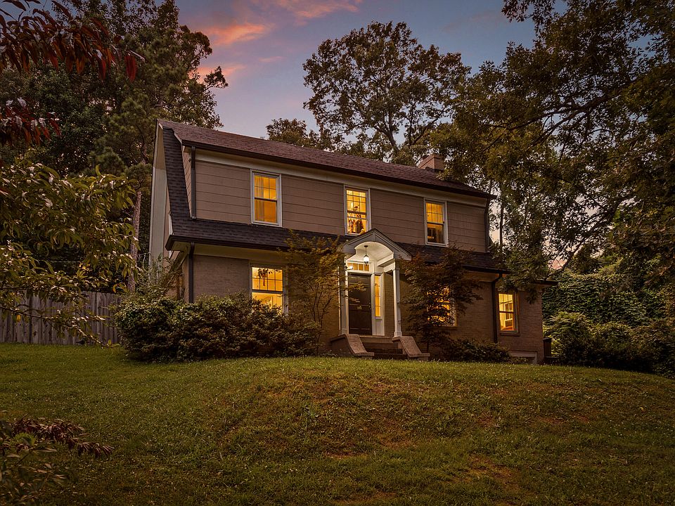 1st image of 215 N Seminole Dr