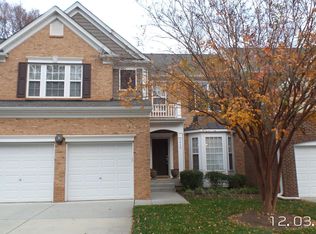 5032 Isabella Cannon Dr, Raleigh, NC 27612