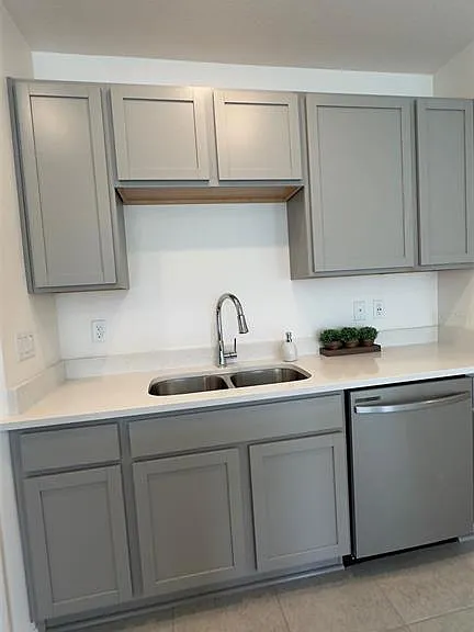 3879 Academia Ave — Photo 6
