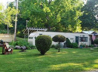 1304 Lake Rd #T3, Webster, NY 14580