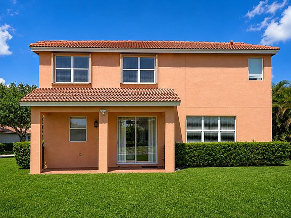 2nd image of 4436 Laurel Place