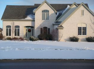 3917 Hollyhock Ln, Maumee, OH