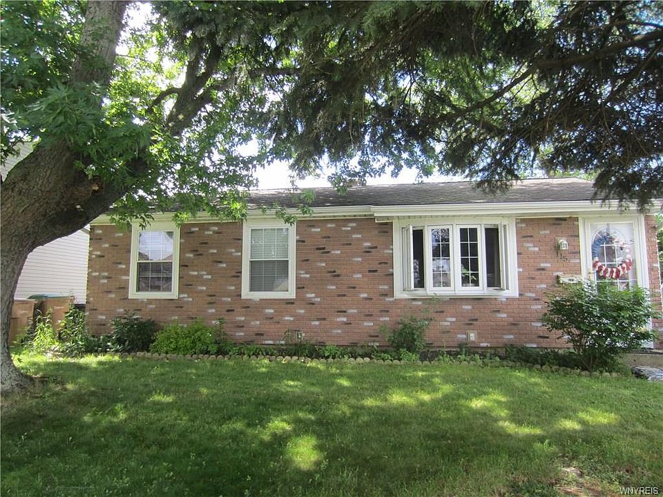 1st image of 115 Le Havre Dr