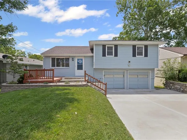 4404 N Olive St, Kansas City, MO 64116