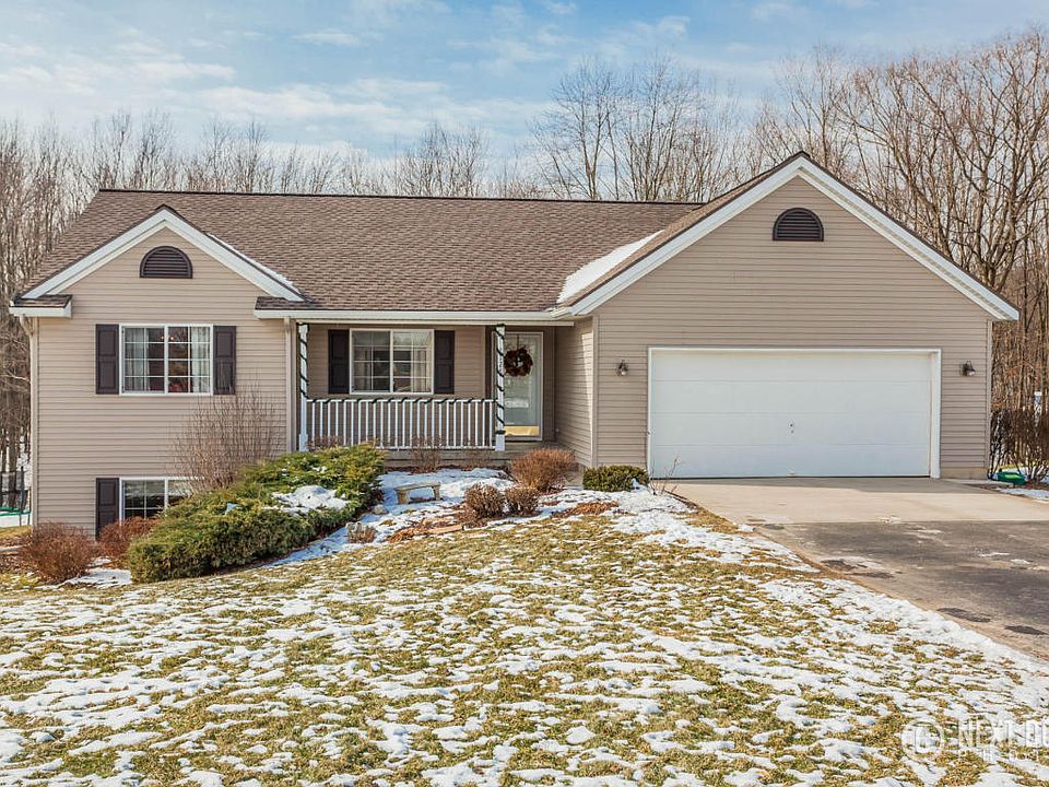 1st image of 2128 Winston View Dr NE
