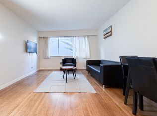 1925 Nelson St #104, Vancouver, BC V6G 1N3