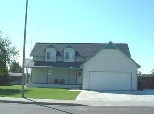 4102 Meadowsweet St, Pasco, WA 99301