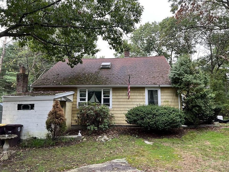 1st image of 31 Carver St