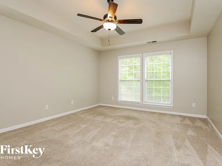 242 Mayfield Dr — Photo 9
