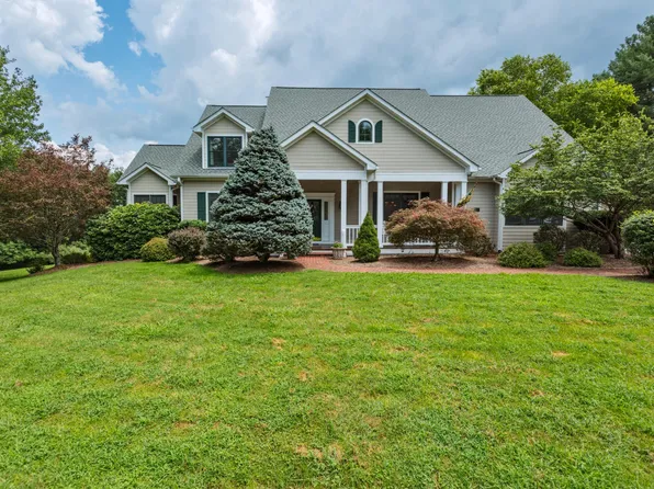 158 Forest Hill Vw, Lexington, VA 24450