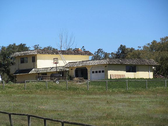 2nd image of 1724 Chesapeake Pl