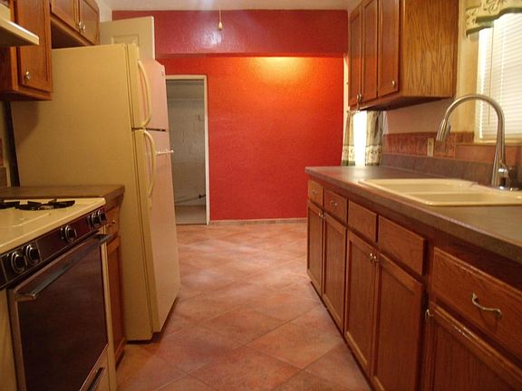 kitchen2