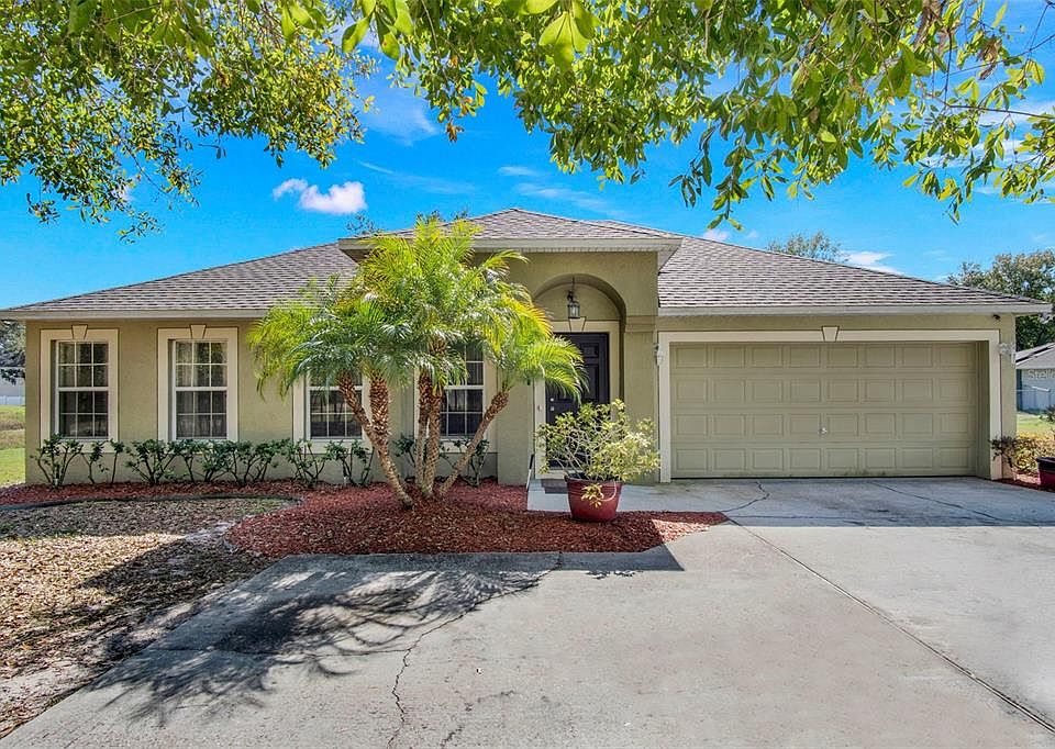 933 Alsace Dr, Kissimmee, FL 34759 | MLS #O6175238 | Zillow