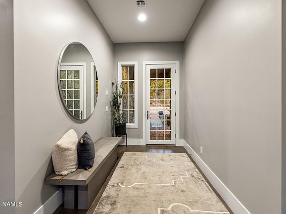 4th image of 297 Loy Ln