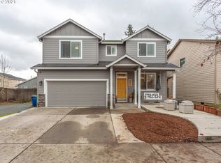 821 SE 11th St, Battle Ground, WA 98604