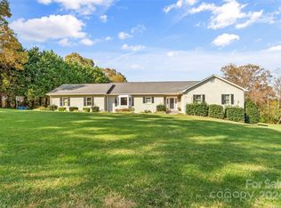 2110 E Winds Ave, Morganton, NC 28655