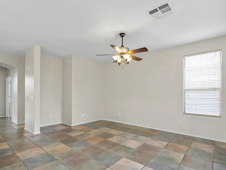 203 W Nolan Way — Photo 14